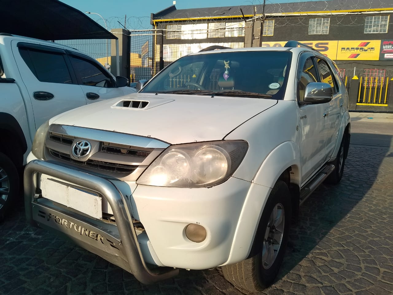 2007 Toyota Fortuner SUV 7Seater 3.0 D4D Diesel Manual 300,000km Leather Seats,