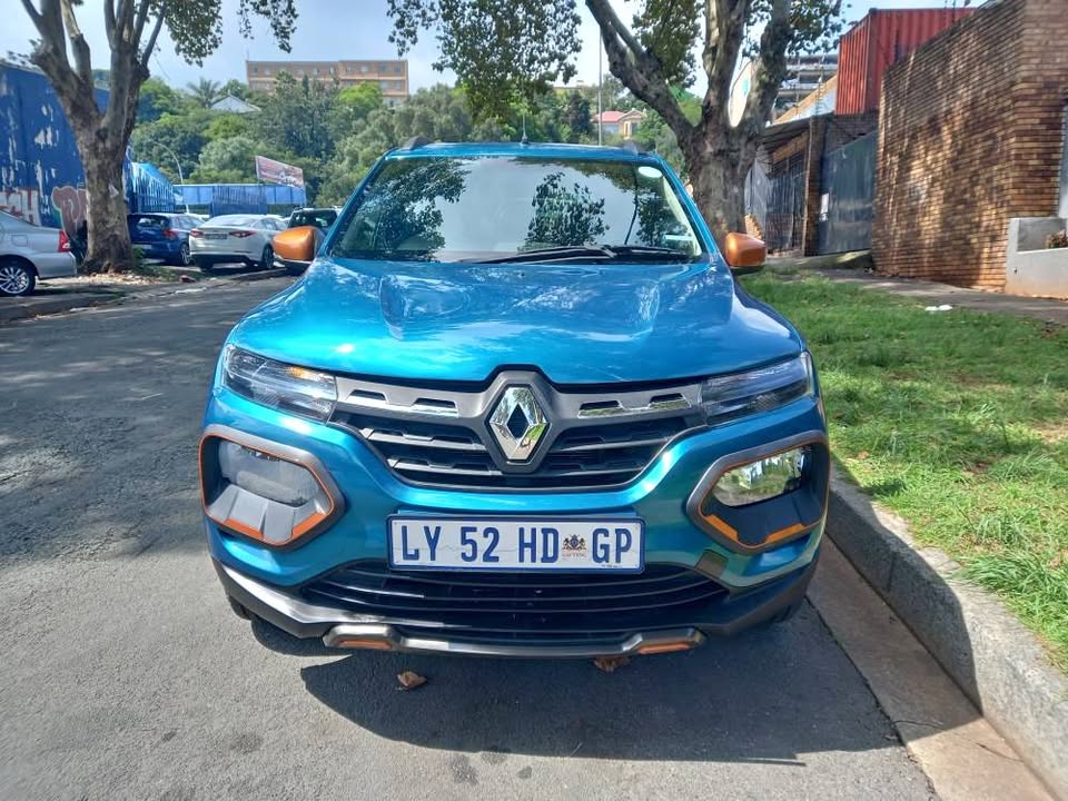 2024 Renault Kwid Climber 1.0 Petrol, Manual, Green, 60000kms