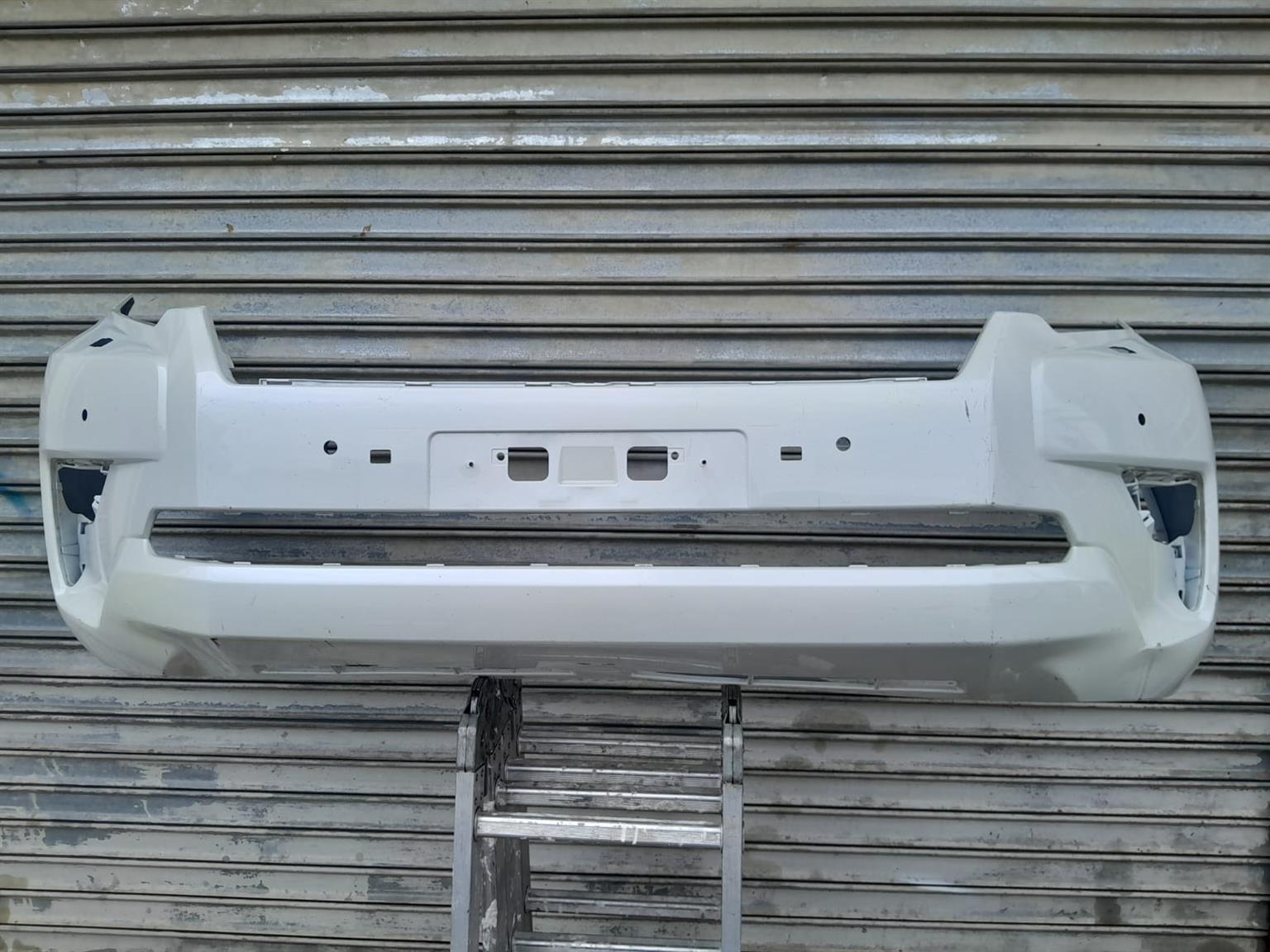 2018-2021 TOYOTA LANDCRUSIER PARADO FRONT BUMPER FOR SALE - Private Seller
