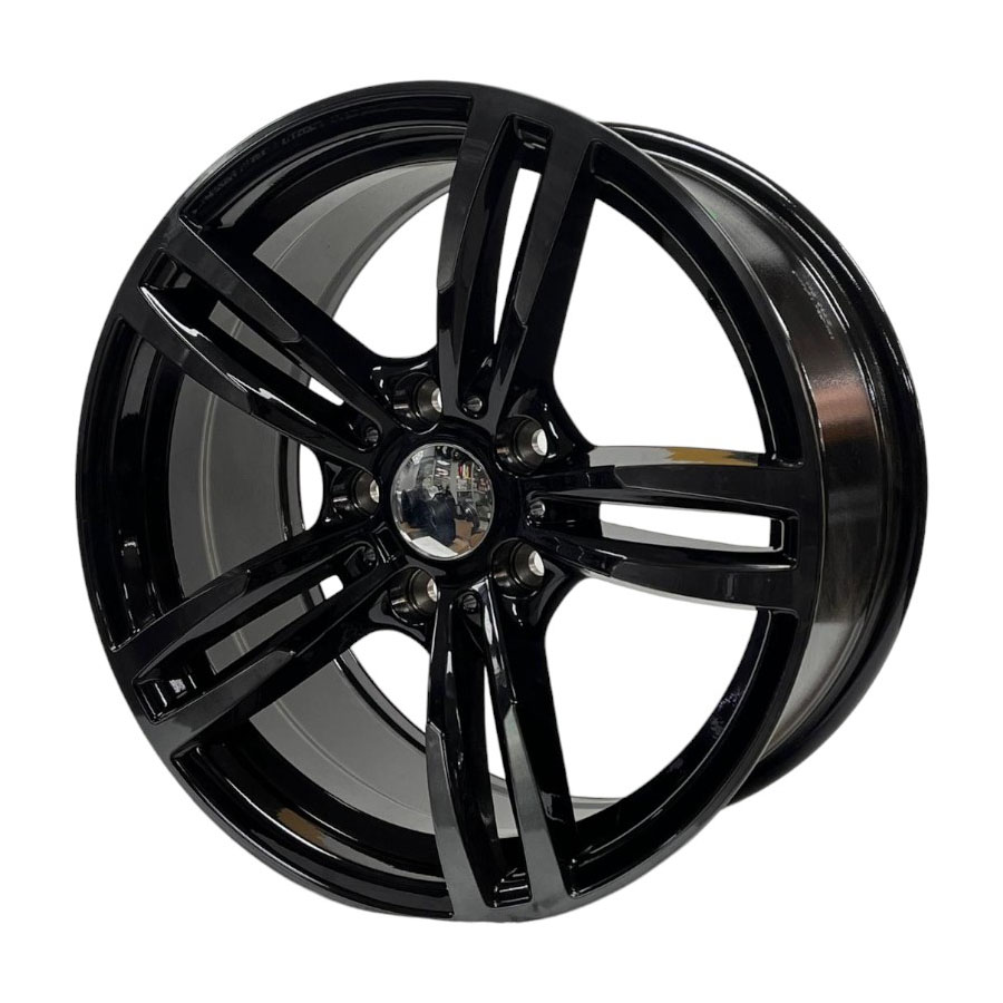 15″ Zoom BH910 5/120 Gloss Black with Silver Machine Face Alloy Wheels