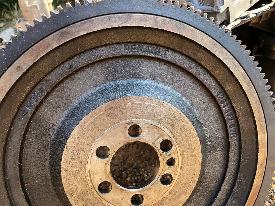0.9TCe Renault Sandero Flywheel for sale - Private Seller 0.9TCe Renault Sandero Flywheel for sale - Private Seller
