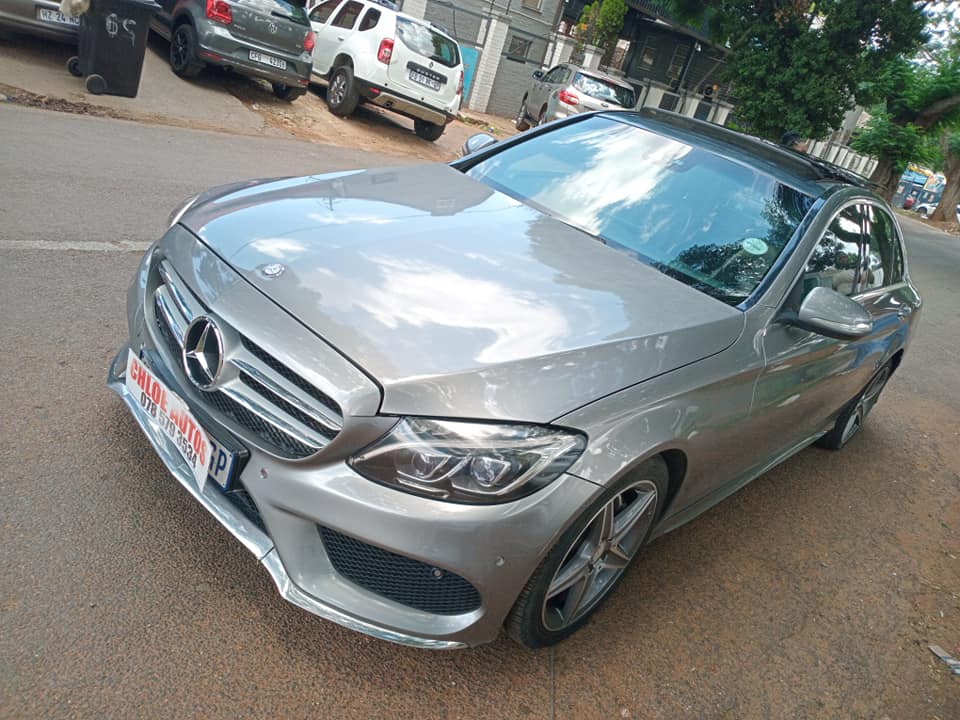 2014 Mercedes Benz C200 Automatic Grey Color Sparekey Leather interior Service book