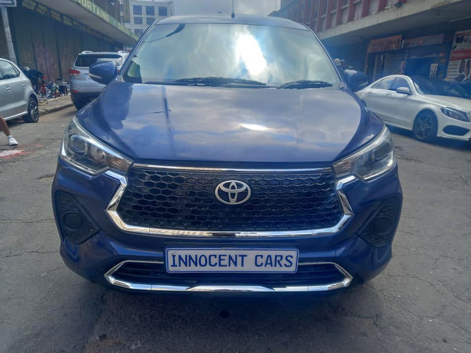 2023 TOYOTA RUMION 1.5TX PETROL, MANUAL TRANSMISSION, NAVY BLUE COLOR, MILEAGE 33000Km 2023 TOYOTA RUMION 1.5TX PETROL, MANUAL TRANSMISSION, NAVY BLUE COLOR, MILEAGE 33000Km