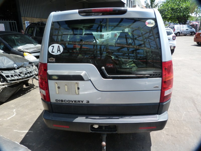 Land Rover Discovery 3 V6 S AT Silver - 2006 STRIPPING FOR SPARES - Private Seller Land Rover Discovery 3 V6 S AT Silver - 2006 STRIPPING FOR SPARES - Private Seller