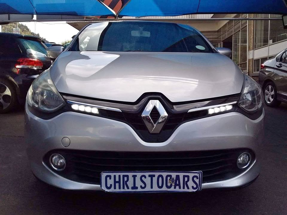 Used 2014 Renault Clio 1.4 Extreme 5-door - Private Seller