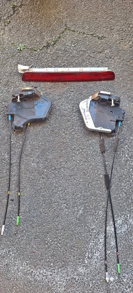 Used Toyota tazz right front n back door lock mechanism for sale