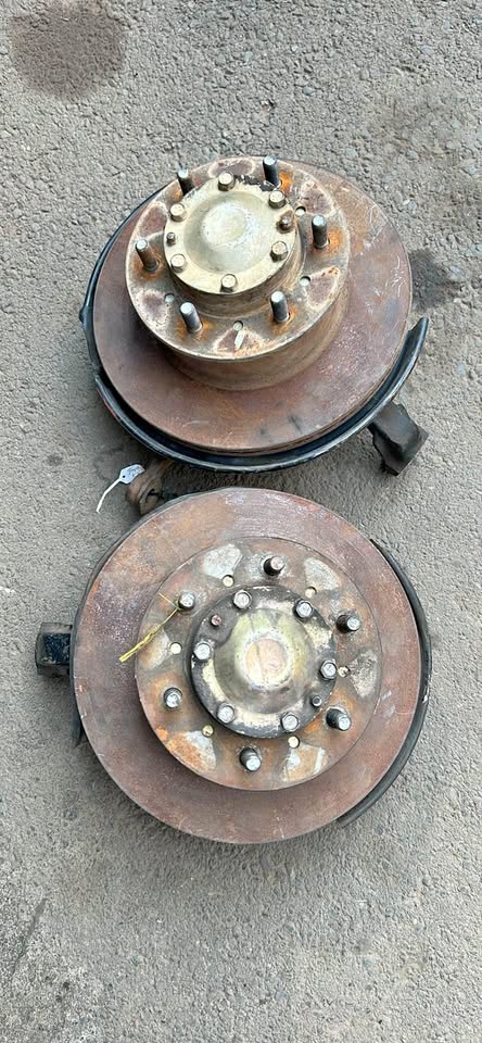 Toyota Hilux KZTE Hub & Stub For Sale - Private Seller Toyota Hilux KZTE Hub & Stub For Sale - Private Seller