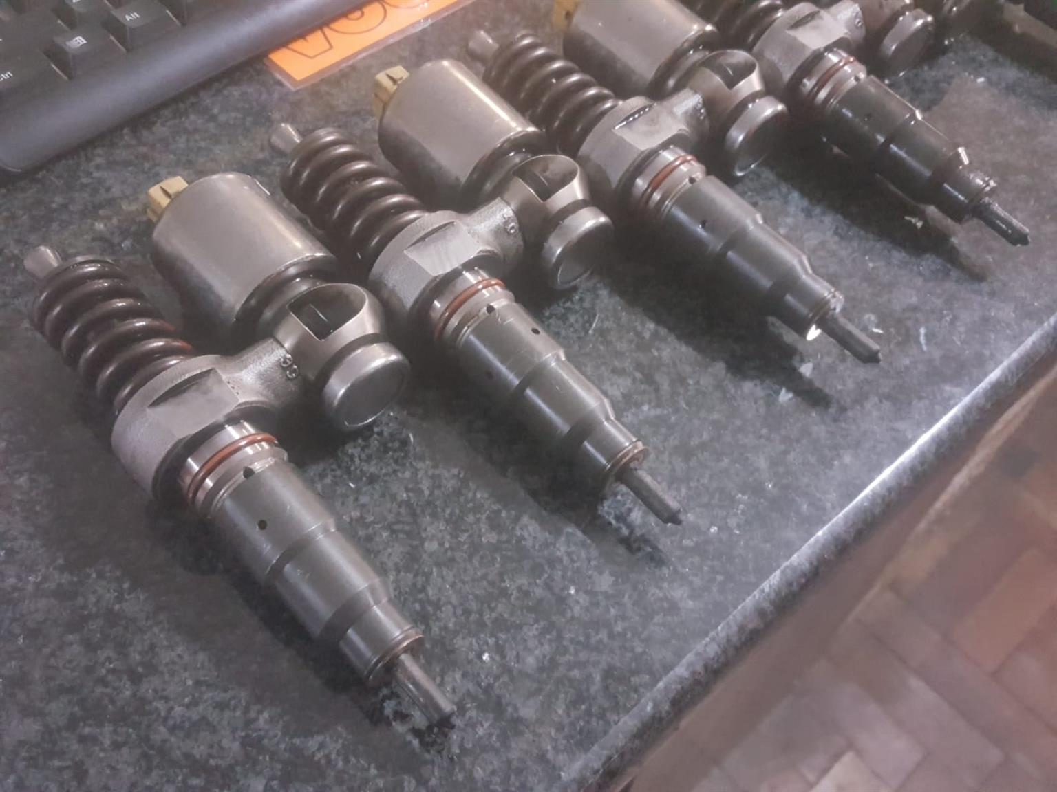 2003 Defender TD5 2.5l Injectors for sale 2003 Defender TD5 2.5l Injectors for sale