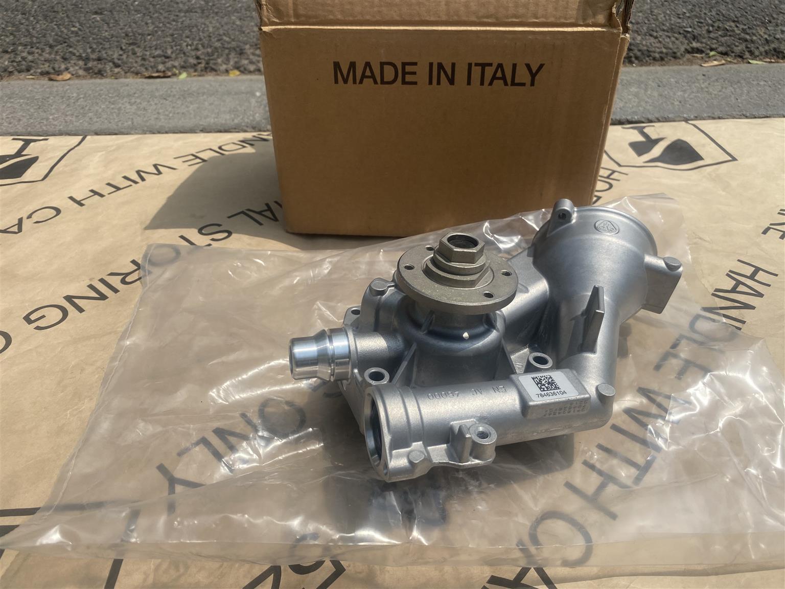 2017 BMW M2 M3 M4 F80 F82 F87 ENGINE MOUNTED WATER PUMP FOR SALE. BRAND NEW OEM - Private Seller