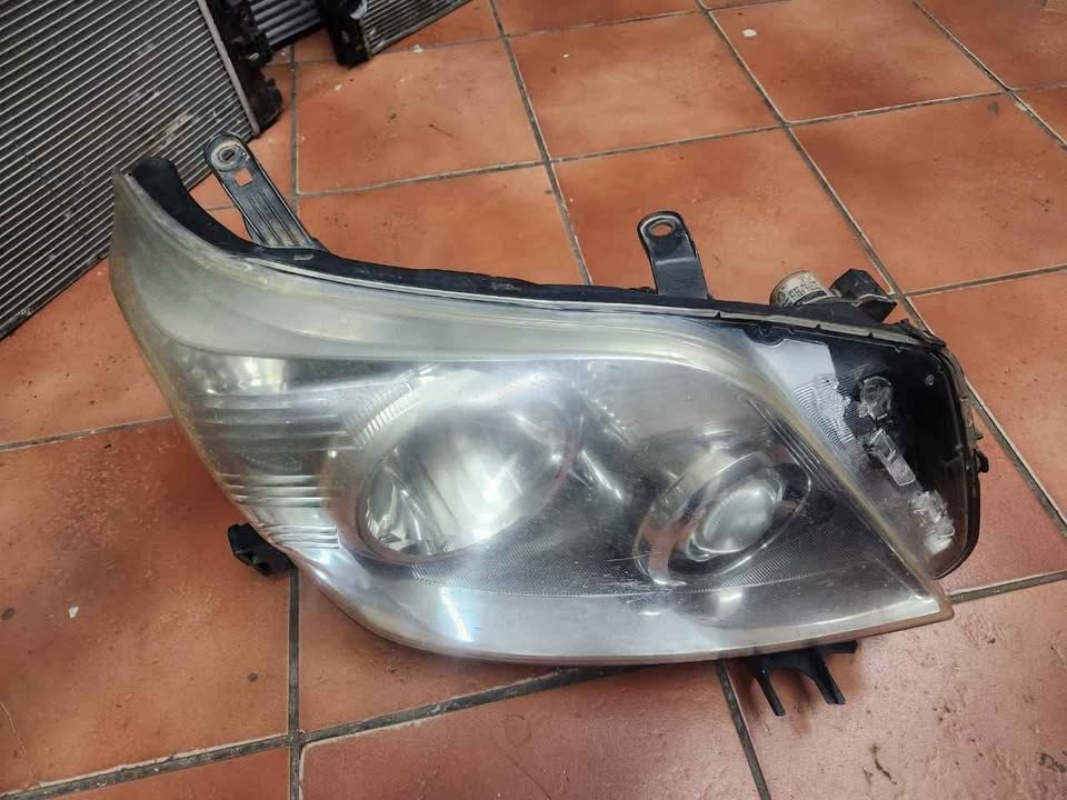 Toyota Prado right side headlight for sale - Private Seller Toyota Prado right side headlight for sale - Private Seller