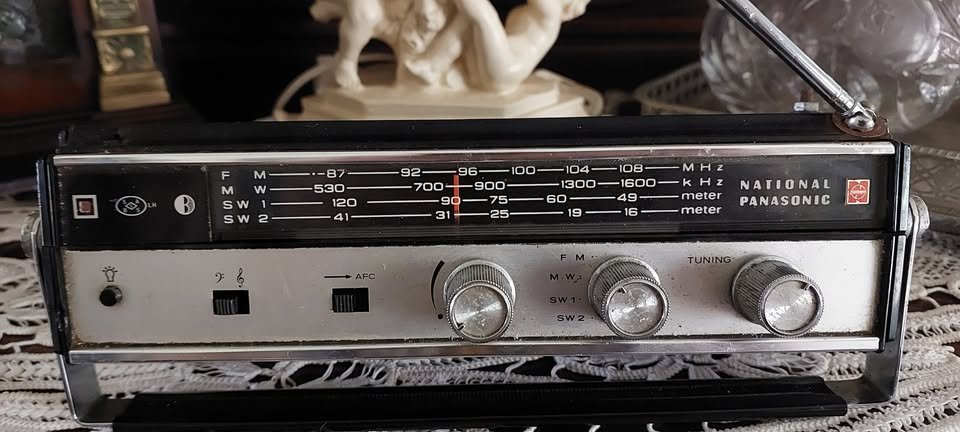 VERY RARE - National Panasonic RF-893Y