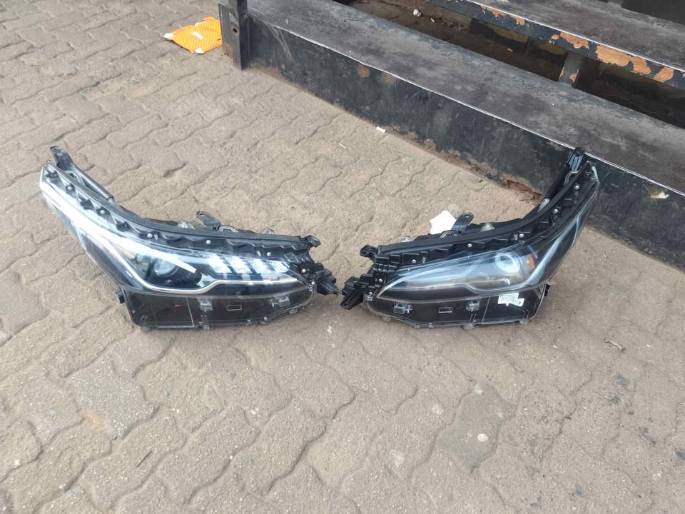Toyota Fortuner headlights available 2022 - Private Seller
