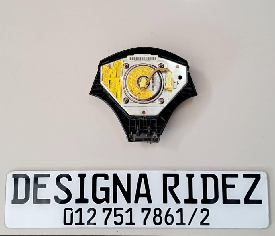 LEXUS IS200 1IS STEERING WHEEL AIR BAG AVAILABLE - Private Seller LEXUS IS200 1IS STEERING WHEEL AIR BAG AVAILABLE - Private Seller