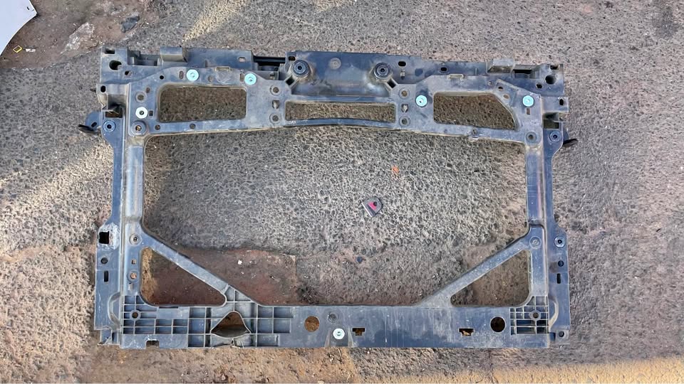 Mazda CX-3 cradle - Private Seller Mazda CX-3 cradle - Private Seller