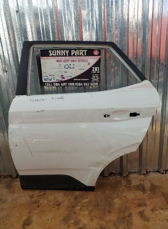 Hyundai Venue Door - Private Seller