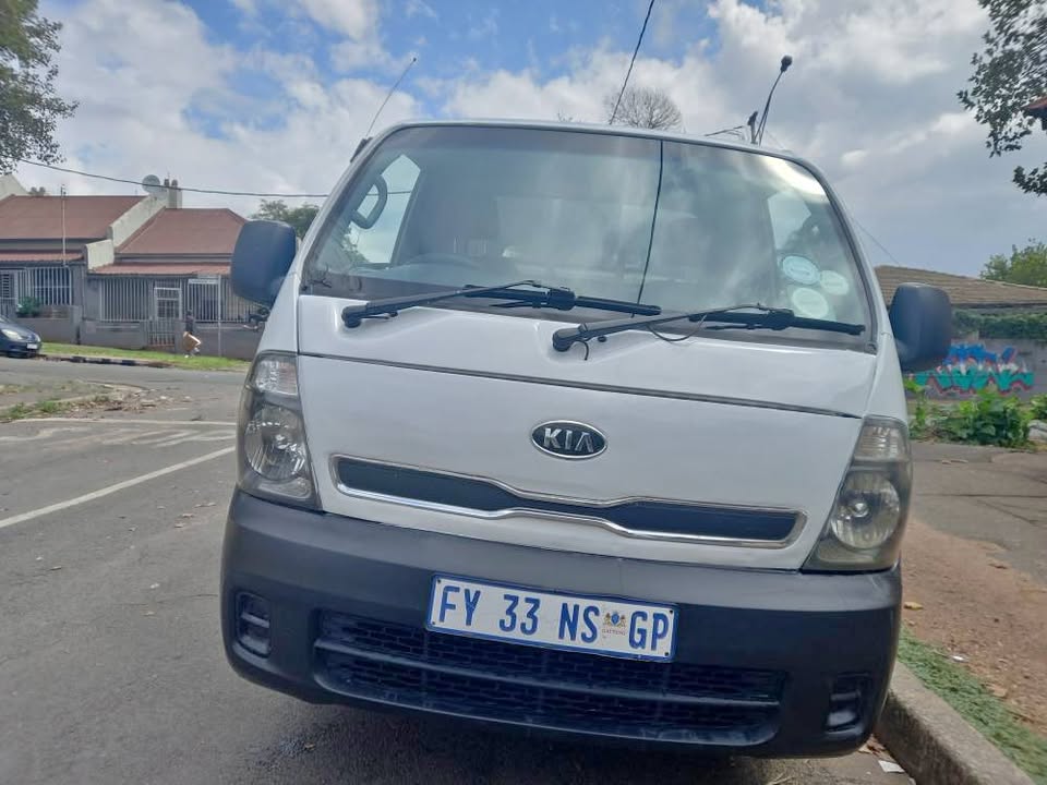 2012 Kia 2700 Diesel, Manual, White