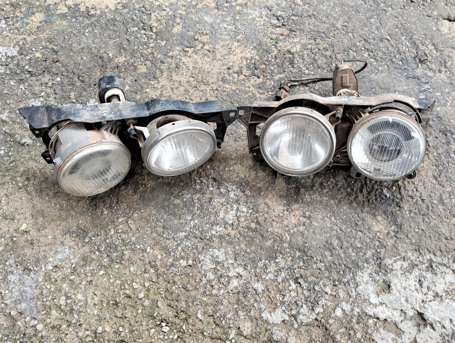 BMW ( E34) head lights set - Private Seller BMW ( E34) head lights set - Private Seller