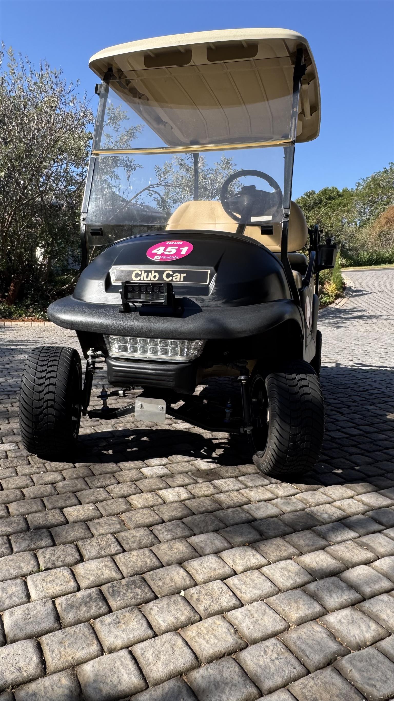 Golf Cart - club car precedent 4 seater with lift kit and lithium ion battery