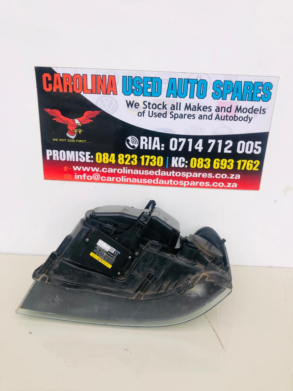Range Rover Freelander 2 right side xenon headlight(7 pins) - Private Seller Range Rover Freelander 2 right side xenon headlight(7 pins) - Private Seller