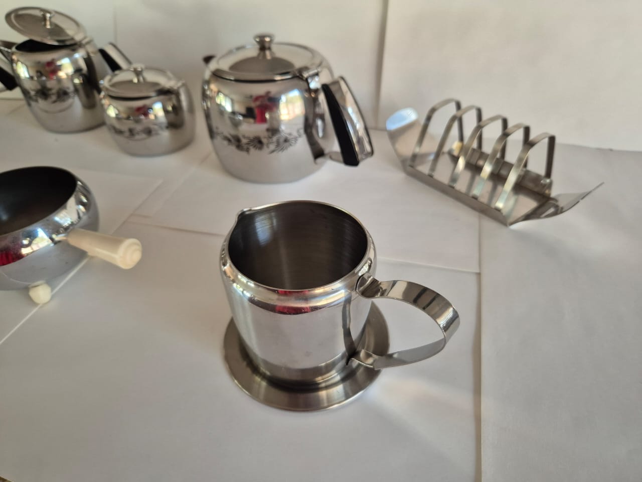 Stainless steel tea set
