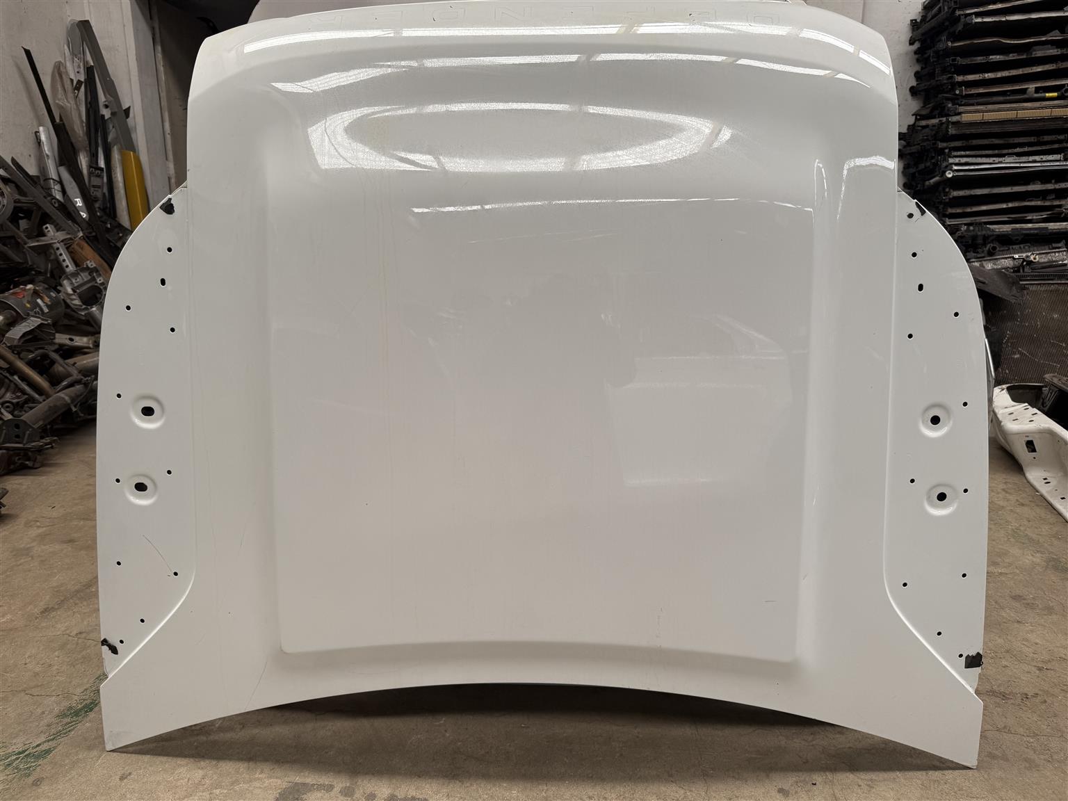 Land Rover Defender Bonnet - Private Seller Land Rover Defender Bonnet - Private Seller