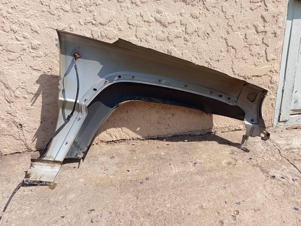 Used jeep Cherokee  passenger side fender - Private Seller