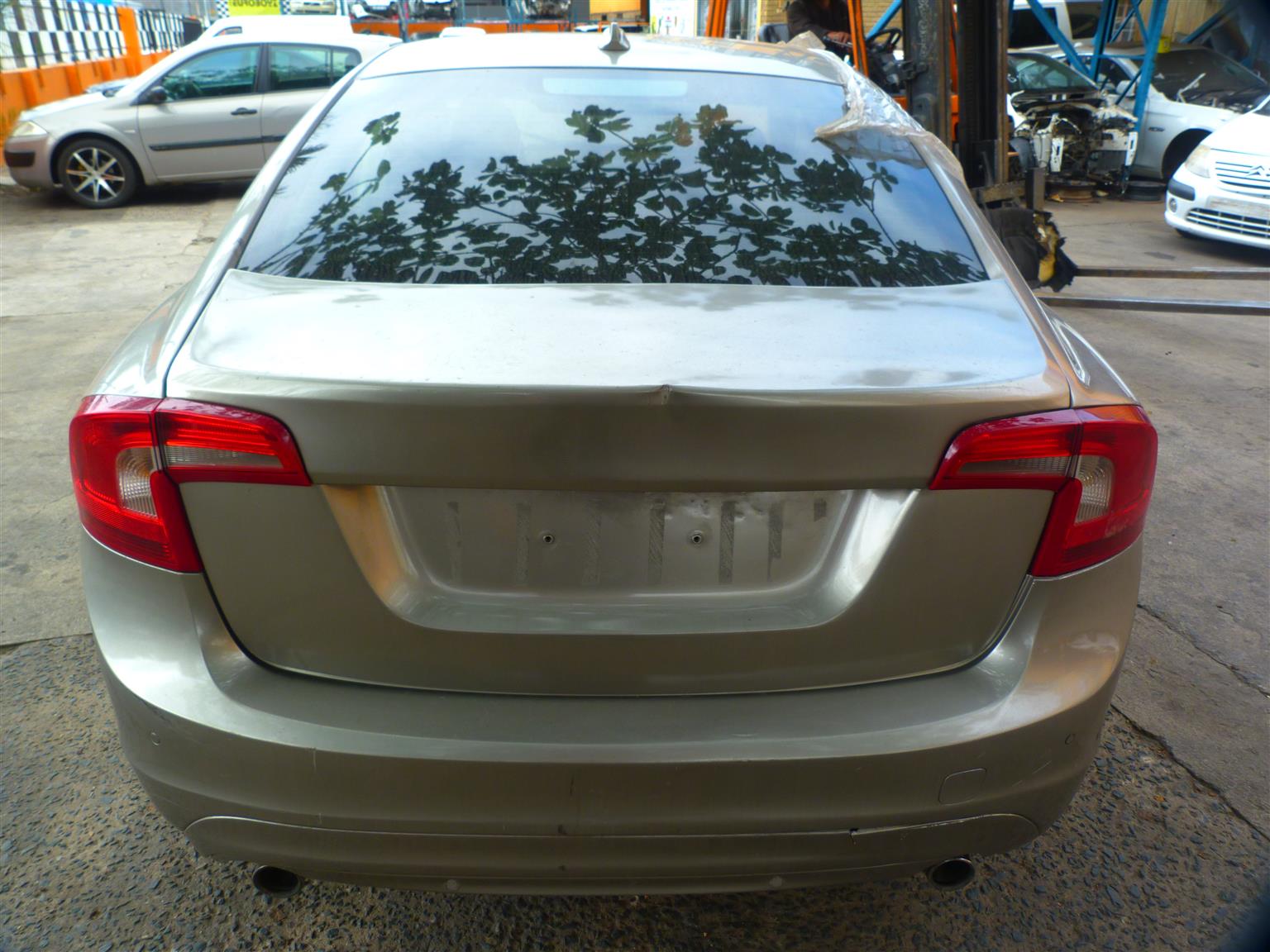 Volvo S60 T3 Excel - 2014 SPARES - Private Seller