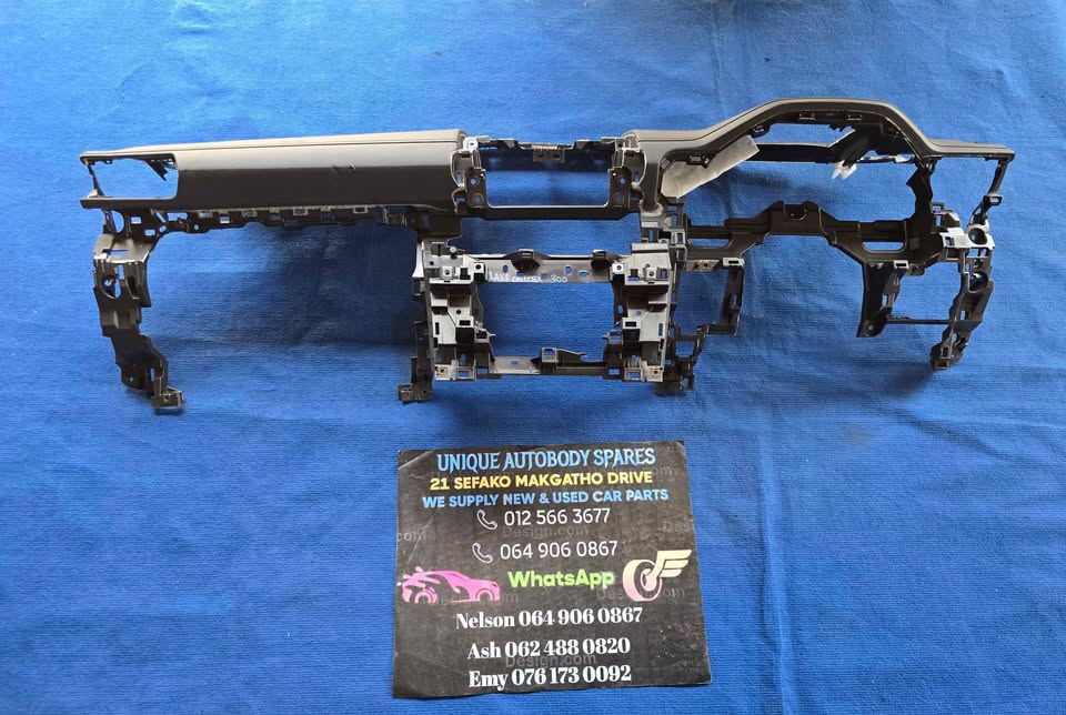Toyota Land Cruiser 300 Upper Dashboard