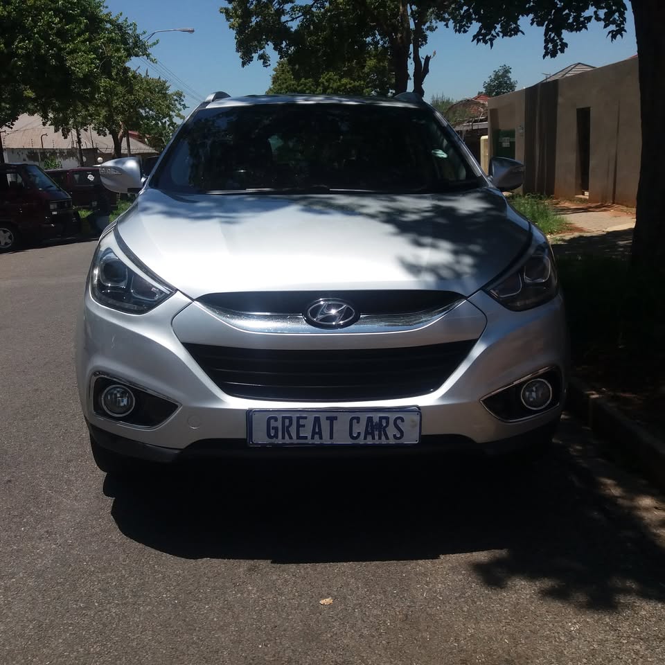 2014 HYUNDAI i35 2.0 leather seats