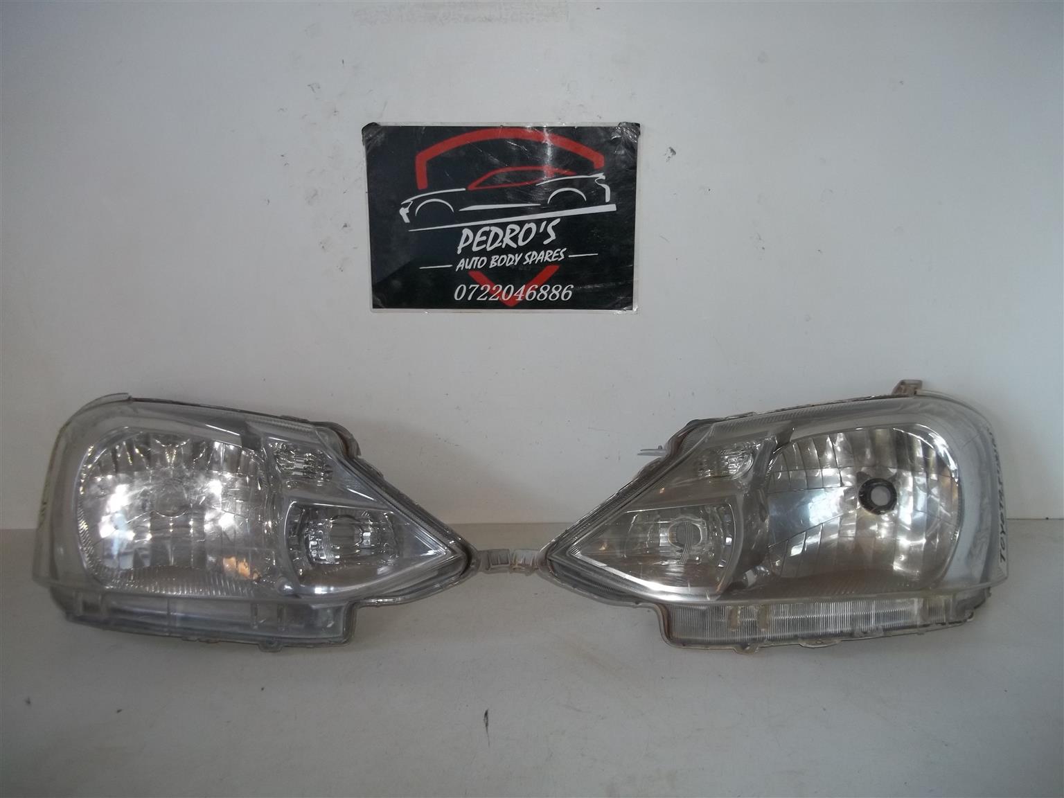 Toyota Etios '12-'18 L&R replacement headlights (Pair) - Private Seller Toyota Etios '12-'18 L&R replacement headlights (Pair) - Private Seller
