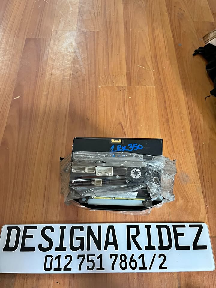 LEXUS RX350 AUDIO SYSTEM RADIO AVAILABLE. - Private Seller LEXUS RX350 AUDIO SYSTEM RADIO AVAILABLE. - Private Seller