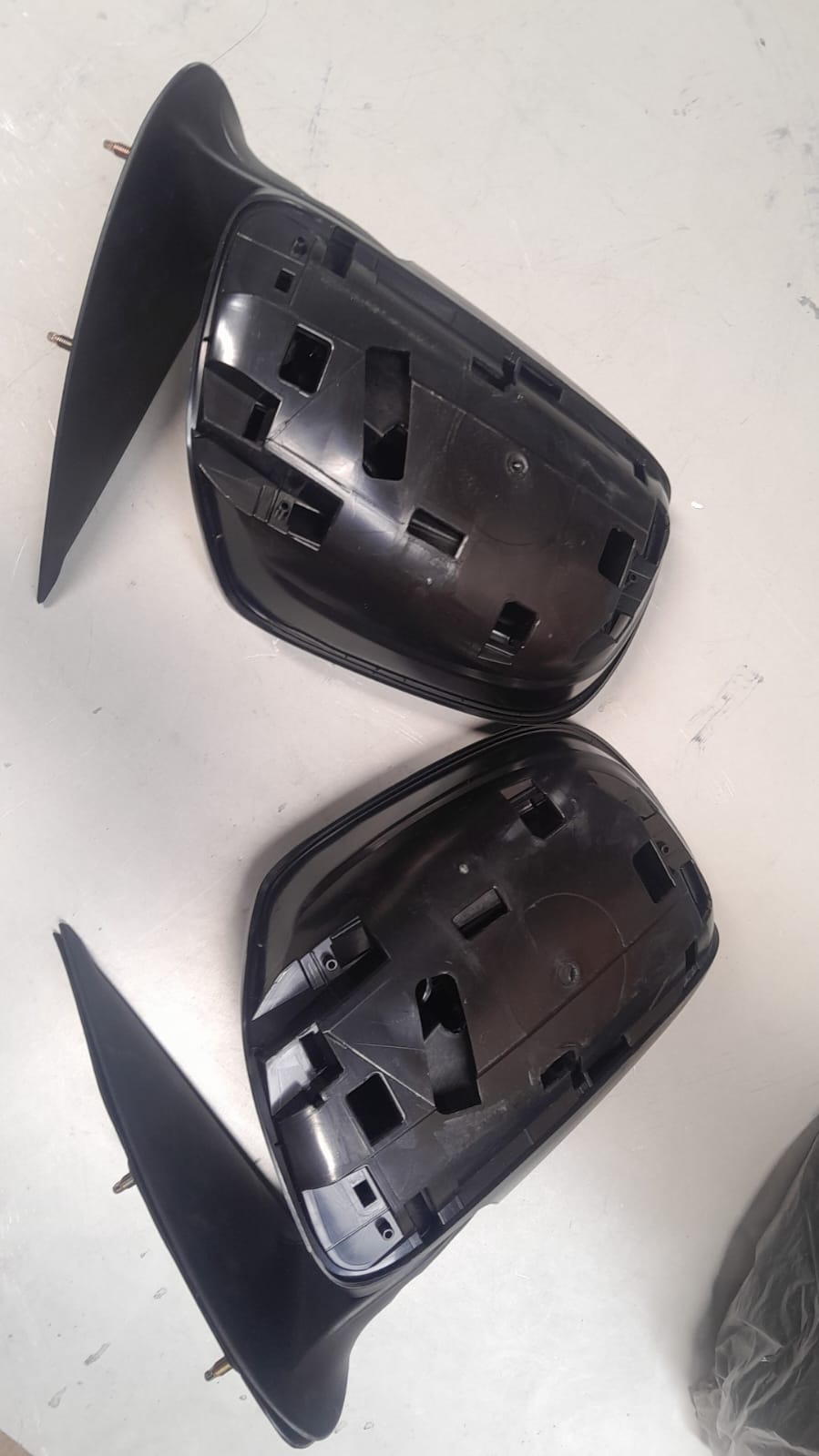 TOYOTA HILUX LF & RF DOOR MIRROR FOR SALE - Private Seller TOYOTA HILUX LF & RF DOOR MIRROR FOR SALE - Private Seller