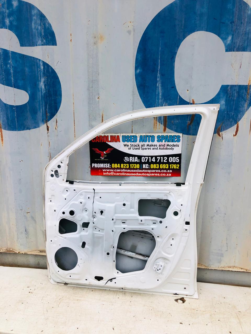 Toyota Hilux Gd6 double cab right front door (2016-2022) - Private Seller Toyota Hilux Gd6 double cab right front door (2016-2022) - Private Seller
