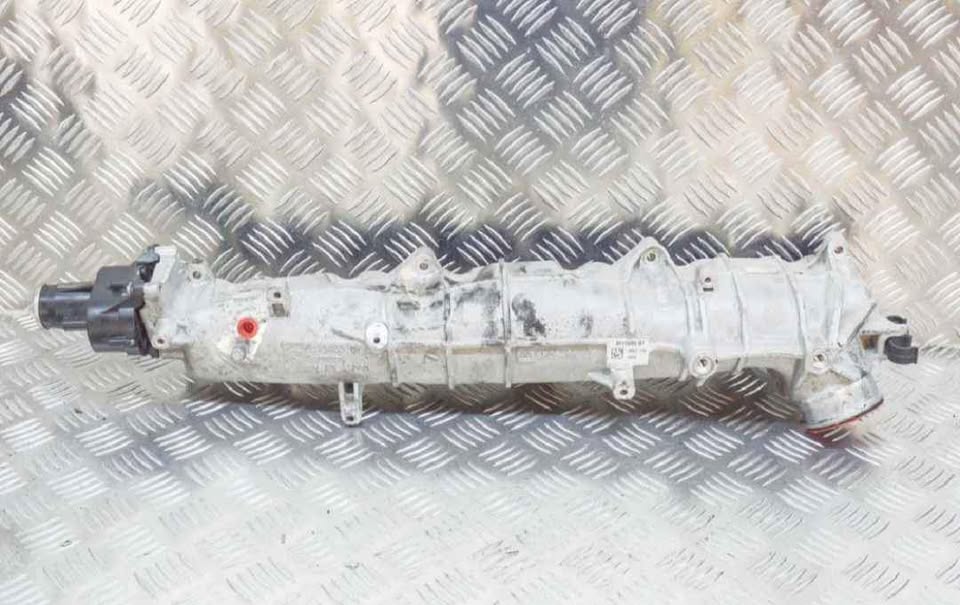 Bmw x5 5.0DM F15 Intake manifold - Private Seller Bmw x5 5.0DM F15 Intake manifold - Private Seller