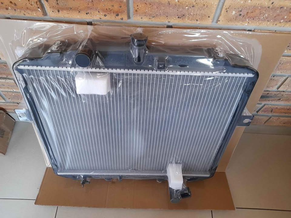 HYUNDAI H100 2.6 D BRAND NEW RADIATORS FOR SALE PRICE