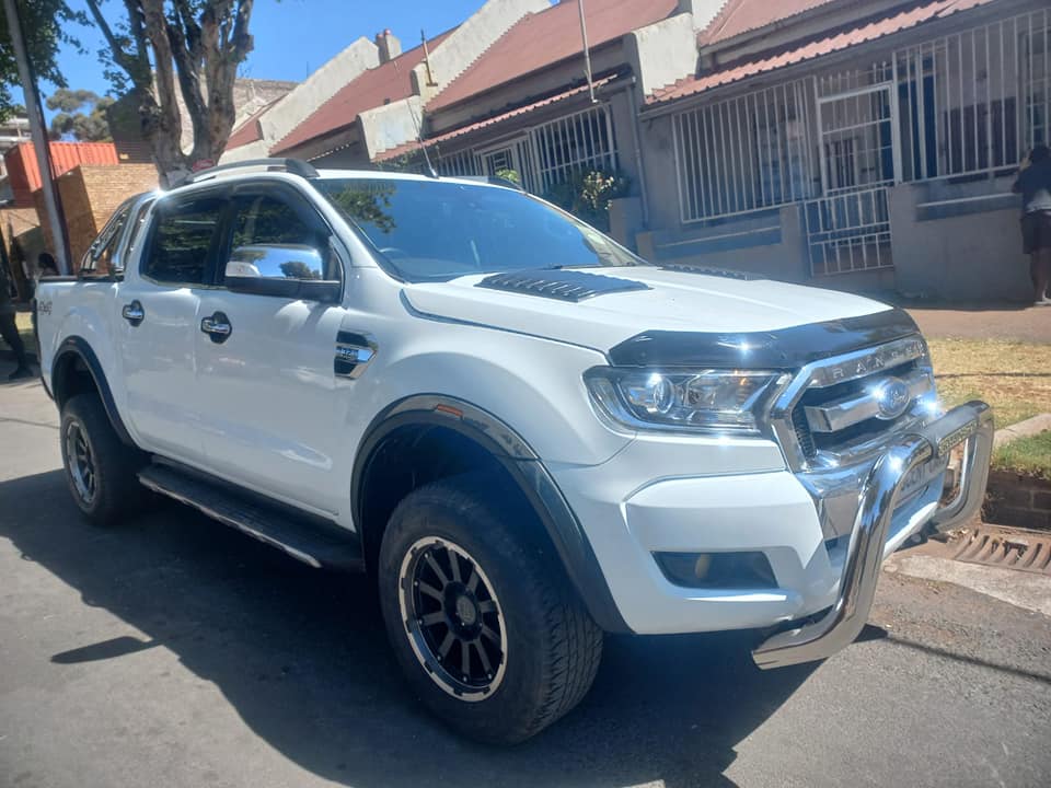 2017 FORD RANGER 3.2 XLT DIESEL, AUTOMATIC 4X4, WHITE COLOR, MILEAGE