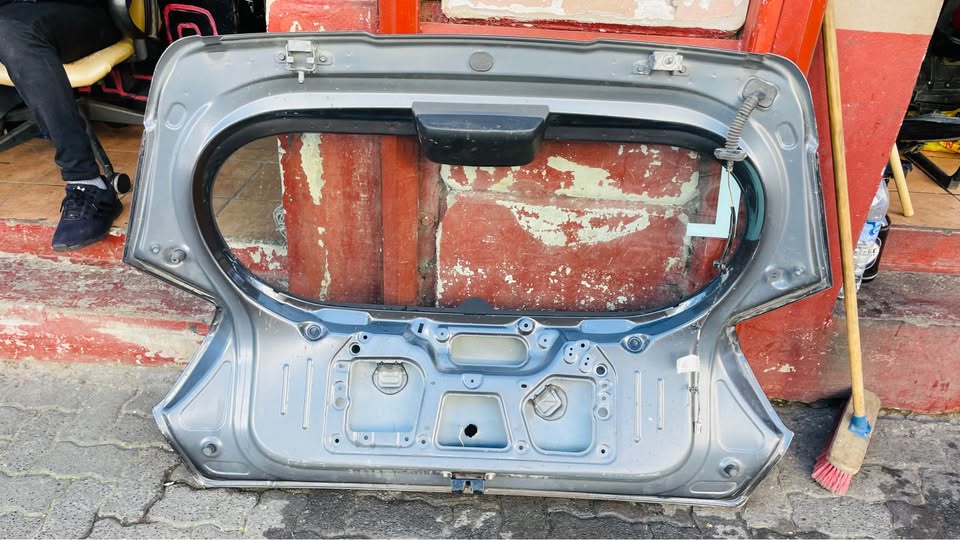 Hyundai Atos tailgate - Private Seller Hyundai Atos tailgate - Private Seller