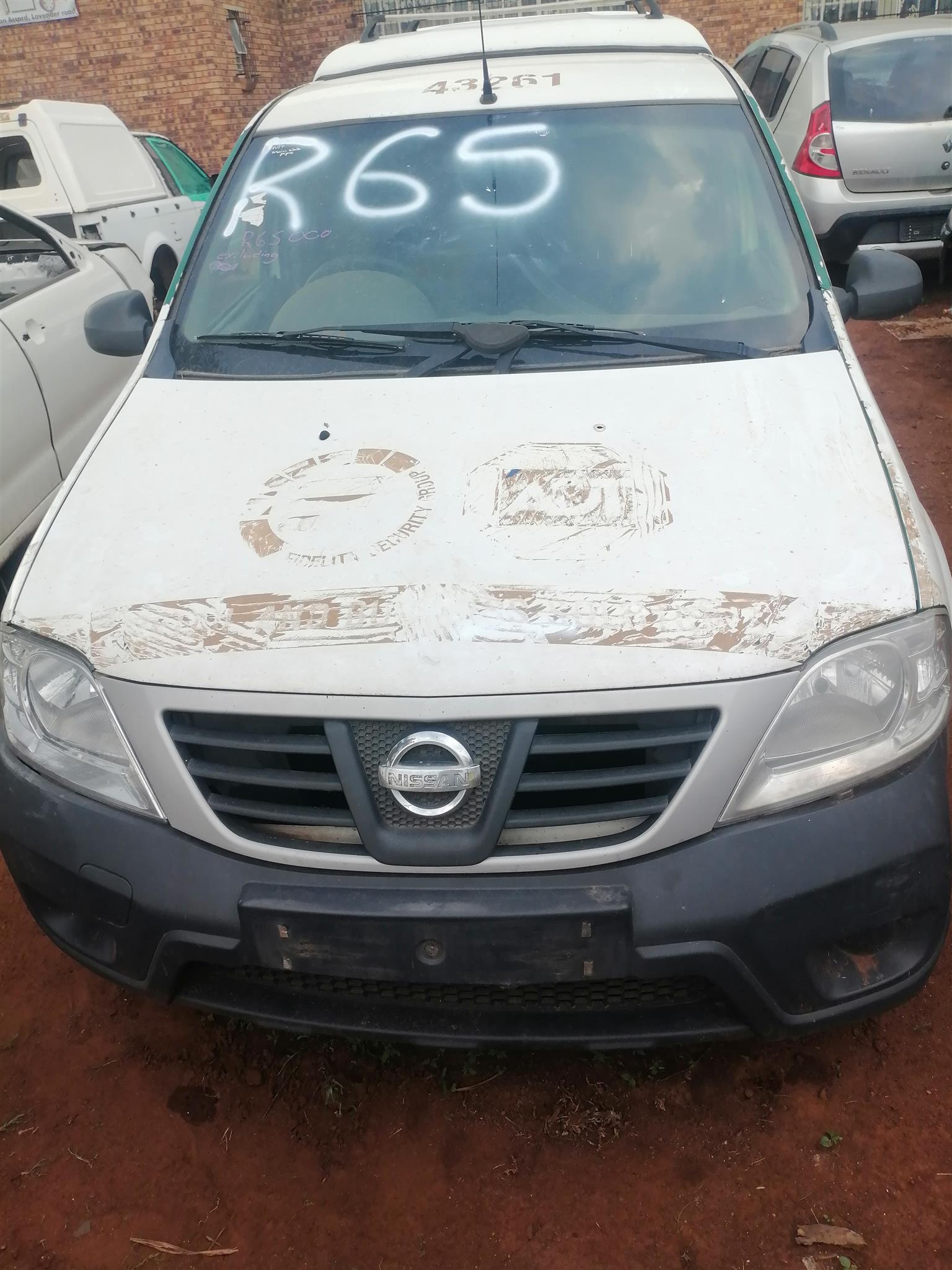 Nissan np 200 & 300 - Private Seller Nissan np 200 & 300 - Private Seller