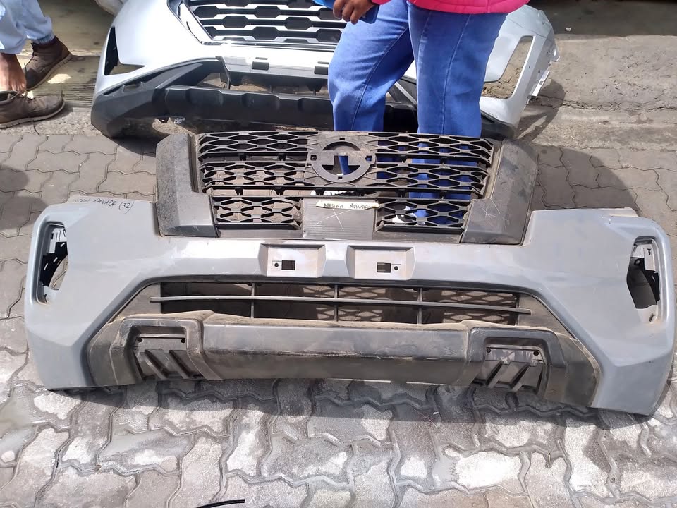 Nissan Navara complete Bumper for Sale - Private Seller Nissan Navara complete Bumper for Sale - Private Seller