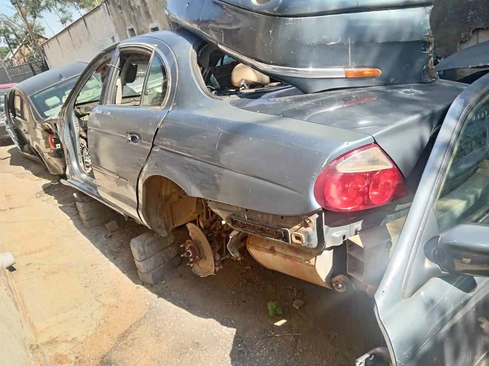 Jaguar S-type 3.0 v6 2000 Stripping For Spares @ JJ's Automotive Supplies - Private Seller Jaguar S-type 3.0 v6 2000 Stripping For Spares @ JJ's Automotive Supplies - Private Seller