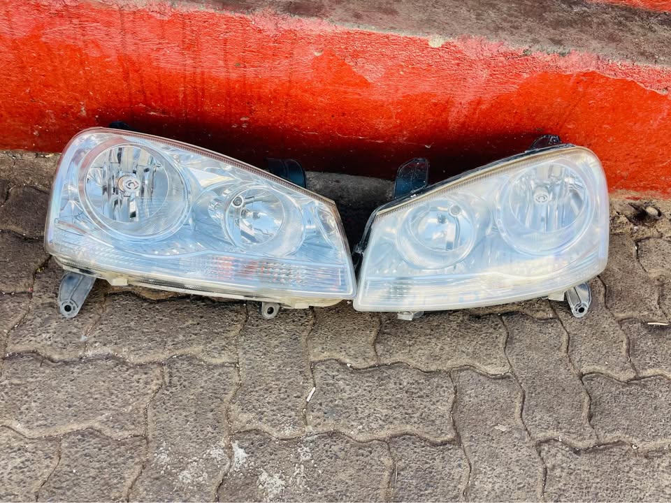 GWM STEED 5 headlights - Private Seller GWM STEED 5 headlights - Private Seller