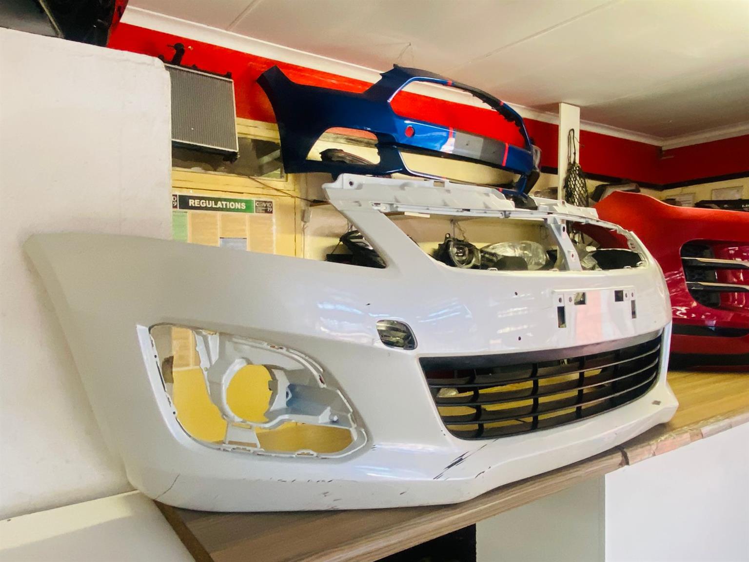 2015 SUZUKI SWIFT FRONT BUMPER WITH BOTTON GRILL AVAILABLE FOR SALE - Private Seller