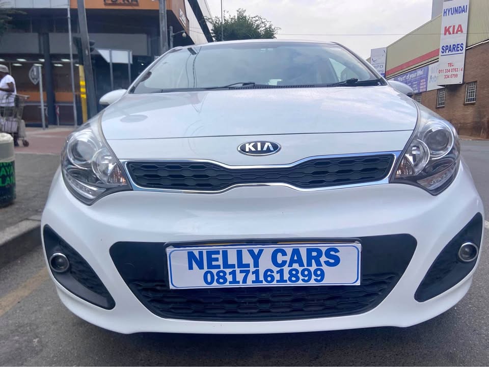 2014 Kia Rio 1.4 Tec 91000km manual 2014 Kia Rio 1.4 Tec 91000km manual