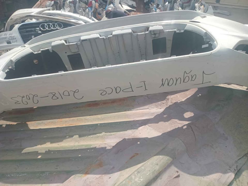 JAGUAR I PACE FRONT BUMPER 2018-2023 - Private Seller