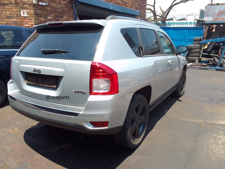 Jeep Compass 2.0 – Breaking for Spare Parts - Private Seller Jeep Compass 2.0 – Breaking for Spare Parts - Private Seller