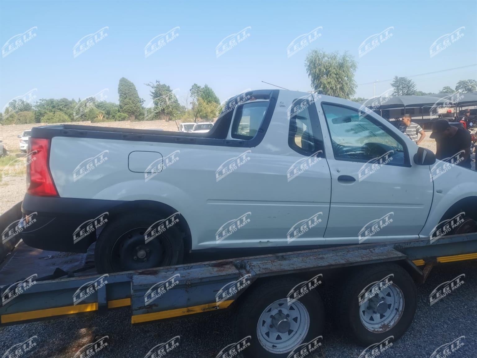 Nissan Np200 1.6 8v - Private Seller