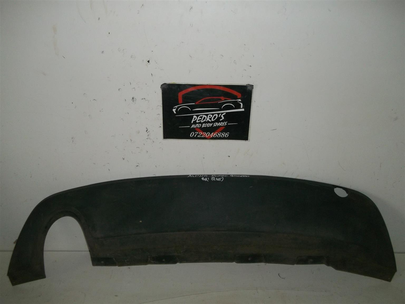 Alfa Romeo Giulietta '15 rear bumper spoiler - Private Seller Alfa Romeo Giulietta '15 rear bumper spoiler - Private Seller