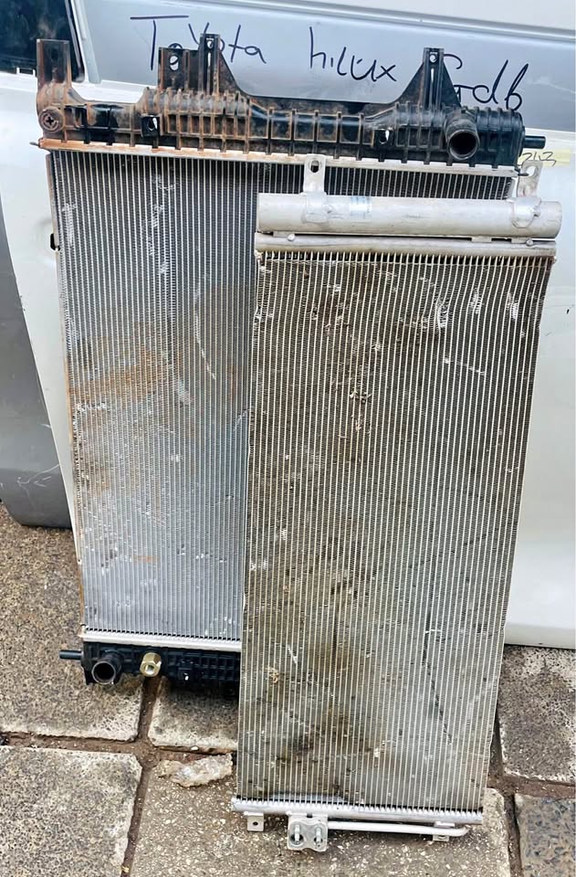 Chery Tiggo 7 Pro Radiator and condenser - Private Seller Chery Tiggo 7 Pro Radiator and condenser - Private Seller