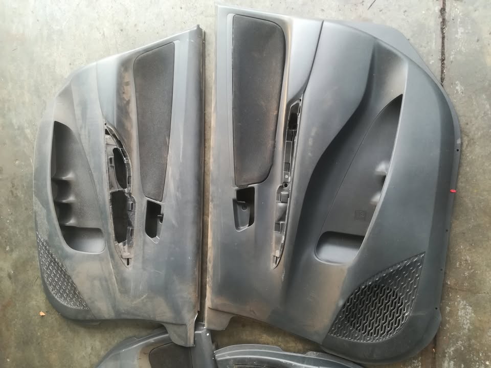 TOYOTA AVANZA DOOR PANELS (SET OF 4) - Private Seller