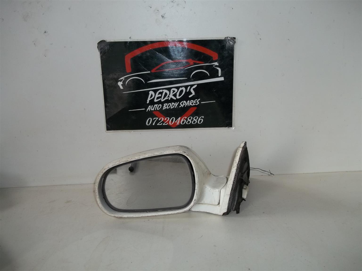 Honda Civic '95-'01 left mirror (Electric) - Private Seller Honda Civic '95-'01 left mirror (Electric) - Private Seller